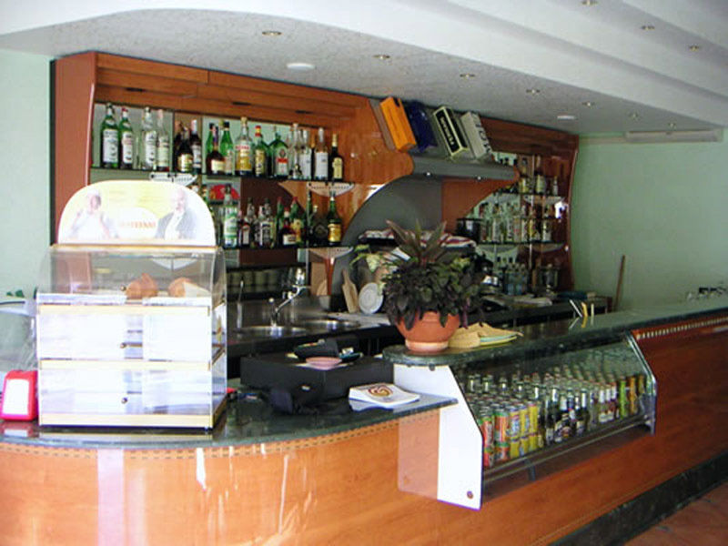 Residence Domus Beach Santa Maria Del Cedro Restoran gambar